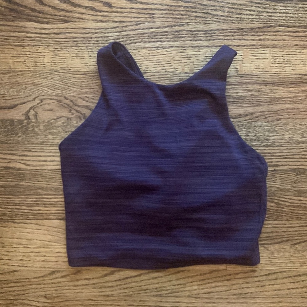 ATHLETA salutation crop
